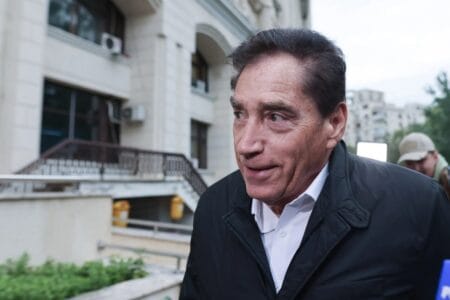 Petre Roman despre curajul de a iubi din nou Petre Roman