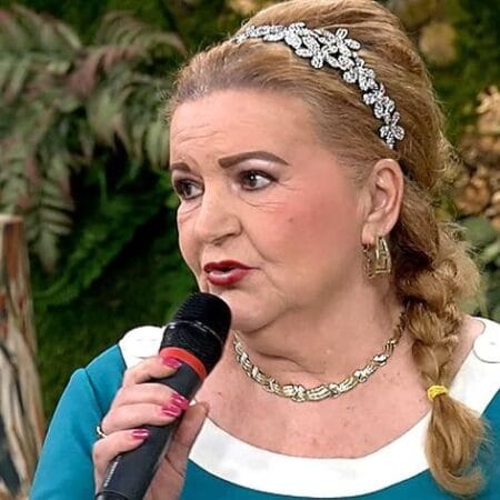 Maria Cârneci: Află cum fiul ei a rămas independent fără să profite de renumele ei maria cârneci