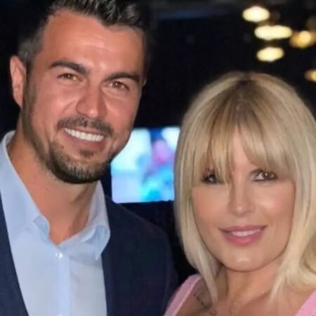 Cine este cu adevărat bărbatul care îi stă alături Elenei Udrea în cele mai grele momente