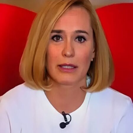 Bombă în mediul online! Imaginile cu Andreea Esca despre care vorbește toată România chiar acum