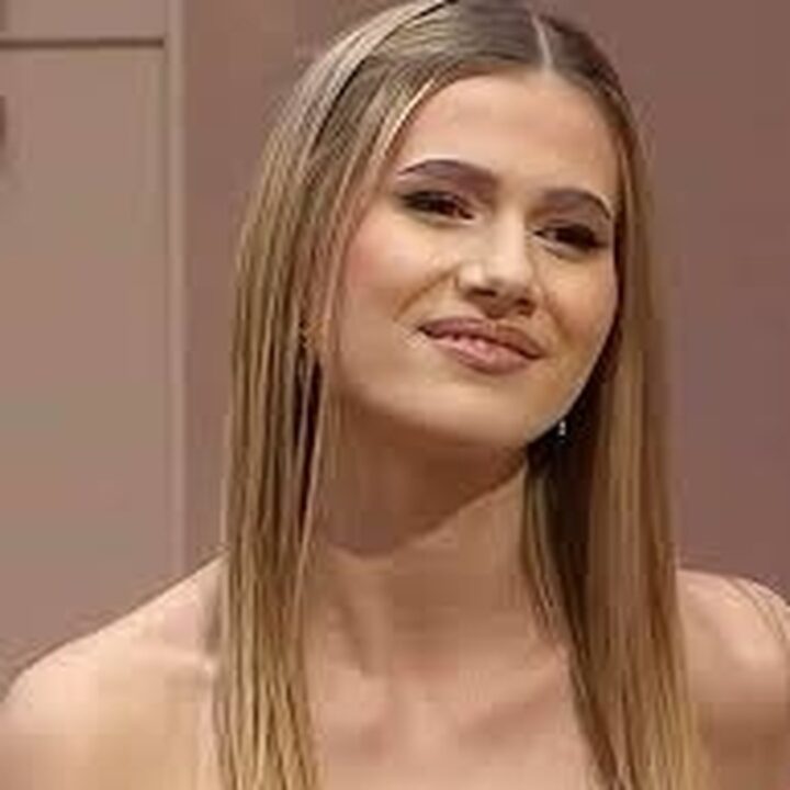 S-a aflat sursa veniturilor ei! Ce făcea Daniela zi de zi înainte de a intra în lumina reflectoarelor