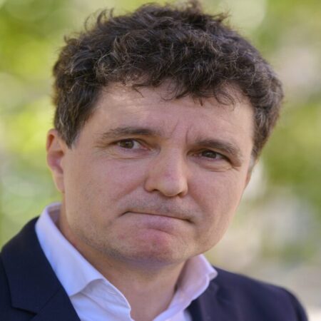 Gata, s-a spart buba! 870.384 de lei fără acte în campania lui Nicușor Dan