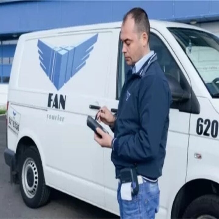 Te gândeai să te angajezi? Citește asta înainte să trimiți CV-ul la Fan Courier