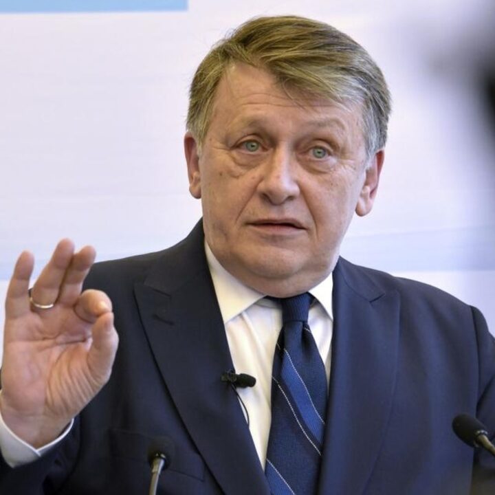 Un complot politic fără precedent? Antonescu explică ce s-a întâmplat, de fapt, în mai 2025!