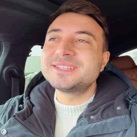 Asta e bomba anului! Ce s-a aflat despre partenera lui Valentin Sanfira acum câteva minute