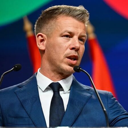 Documentele au fost distruse? Ce se întâmplă în ministere imediat după căderea lui Orbán