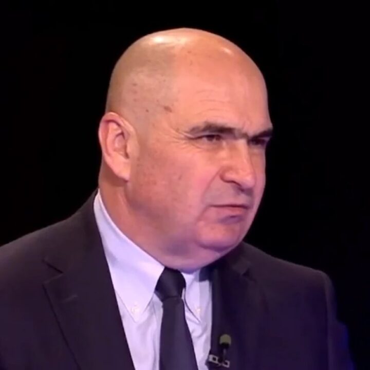 Ordin de ultimă oră pentru parlamentarii PNL: Cum trebuie să acționeze pentru a opri dărâmarea Guvernului