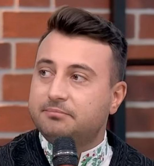 Niciun necaz nu vine singur pentru Sanfira. După Codruța, o nouă „lovitură” sub centură. Cine îi încasează avansurile ilegal