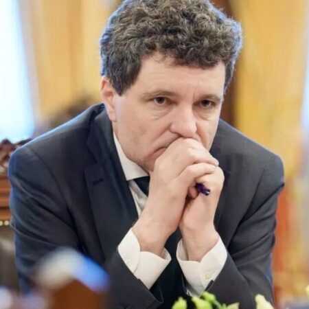 Trei nume pe masa lui Nicușor Dan pentru funcția de premier