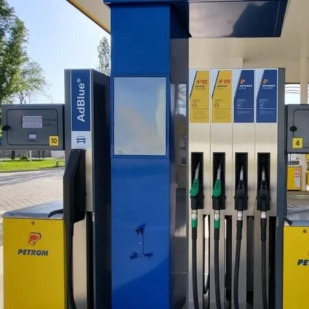 Schimbare ireală la pompă! Nimeni nu credea că vom trăi să vedem asta în România