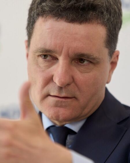 Blocaj total la Guvern: Nicușor Dan amână decizia finală
