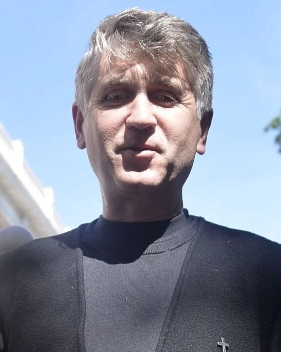 Ce le dădea Cristian Pomohaci tinerilor din anturaj? Detalii șocante din dosar
