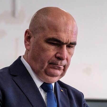Decizia care dă peste cap economia: Ce taxă se desființează din 2027