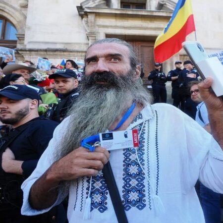 Ce a putut să facă Stegarul Dac la doar câțiva metri de celula lui Georgescu!